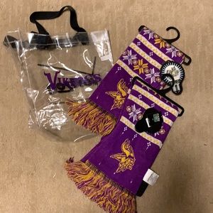 Very cool lightup “Minnesota Vikings” scarves. Selling as a set!  New with tags